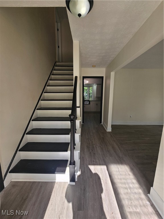4590 Brendan Lane