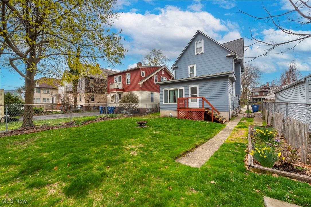 1317 Sloane Avenue, Lakewood, Ohio image 8