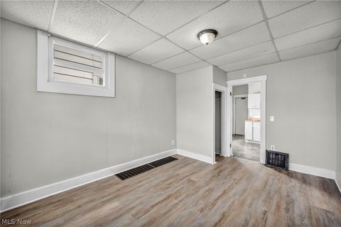 Tiny photo for 2917 Apple Avenue, Lorain, OH 44055 (MLS # 5202794)