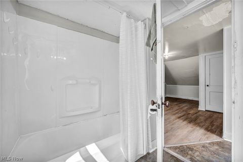 Tiny photo for 2917 Apple Avenue, Lorain, OH 44055 (MLS # 5202794)