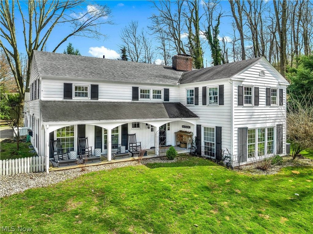 Photo of 5030 12th Street NW, Canton, OH 44708 (MLS # 5202932)