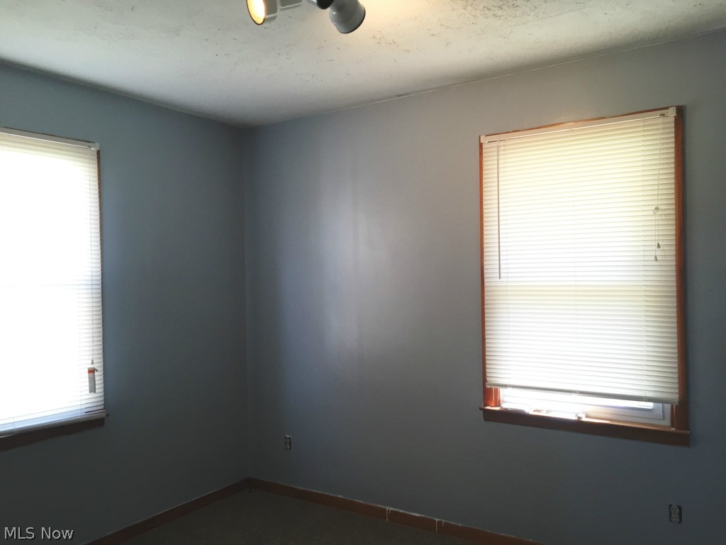 Burley & Winters Add 07 - Residential