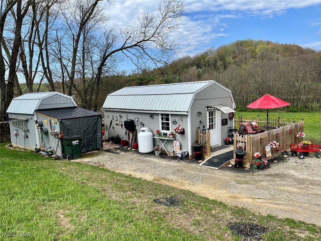 459 Buck Road, Carrollton, Ohio image 1
