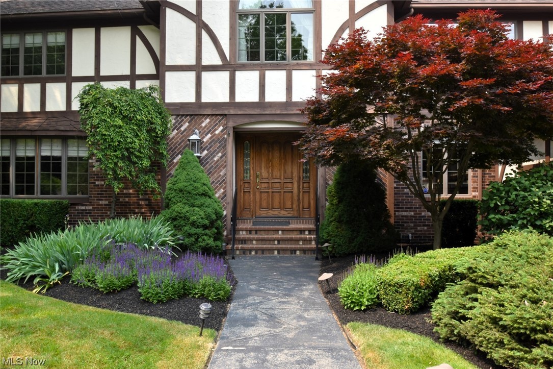 Hanover Woods - Residential