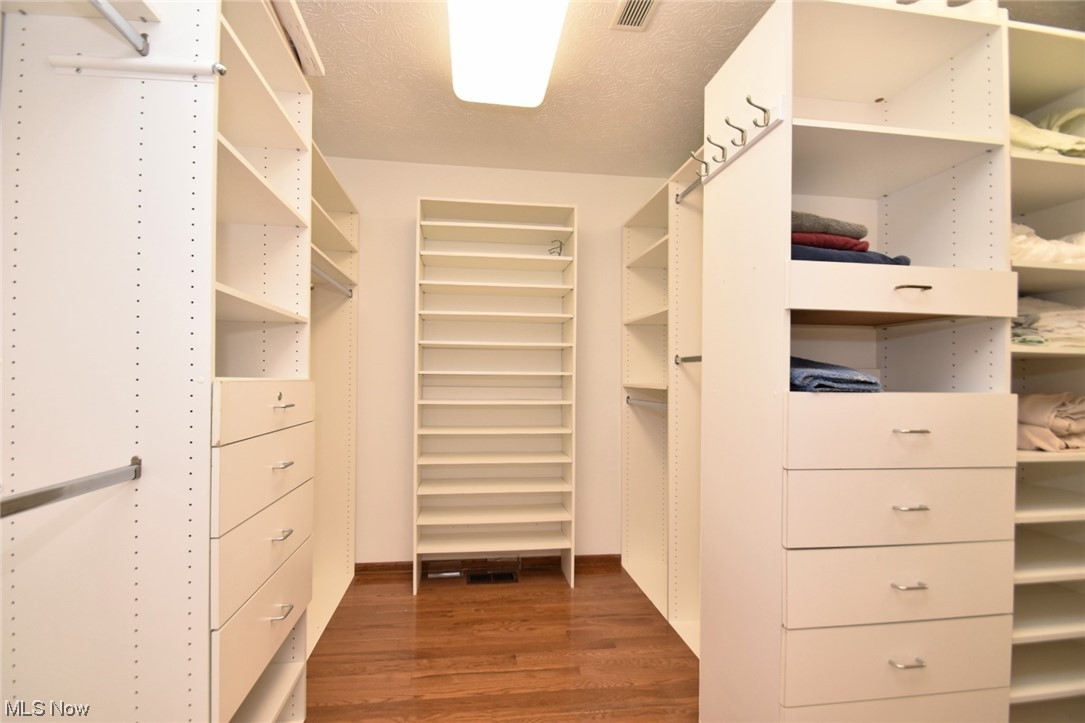 Hanover Woods - Residential