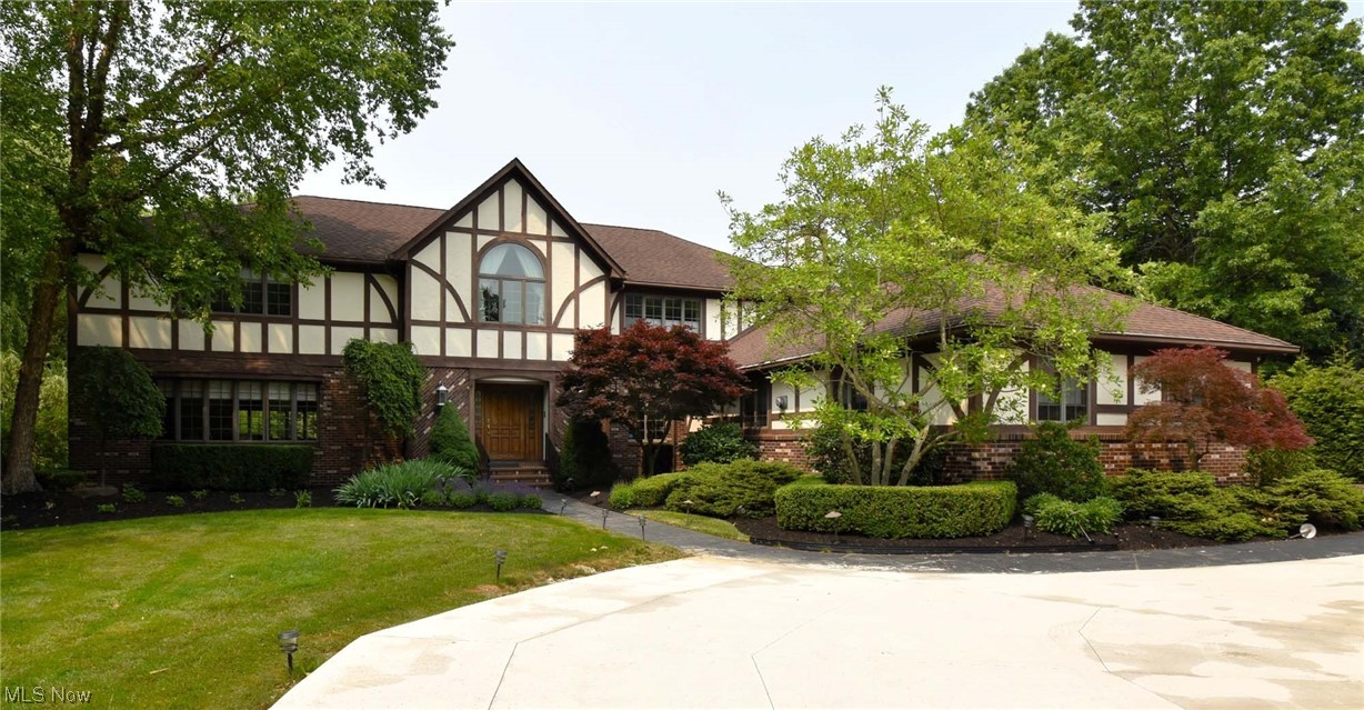 Hanover Woods - Residential