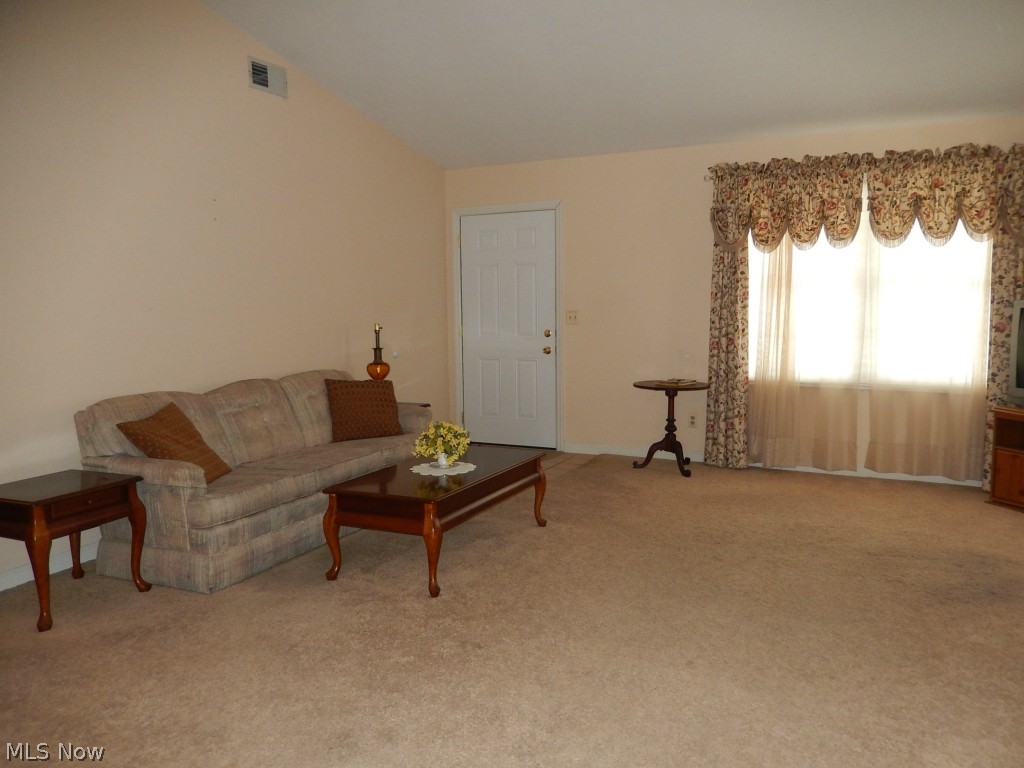 Farmington Meadows Condo 04 - Residential