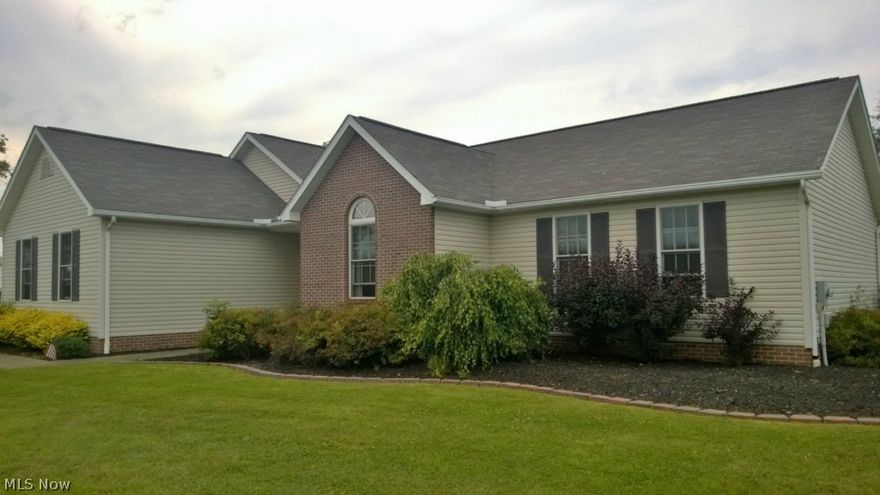 Come out and see this beautiful home in Ravenna. A very spacious garage will lead you into your gourmet kitchen with a breakfast bar. Relax in the spacious great room with cathedral ceilings. Back patio and additional sun room for entertaining. Above ground pool with surrounding deck sit comfortable on an incredible back yard. Schedule your showing today this one is priced to sell