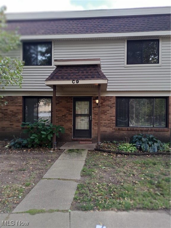 Chillicothe Road Condo - Residential