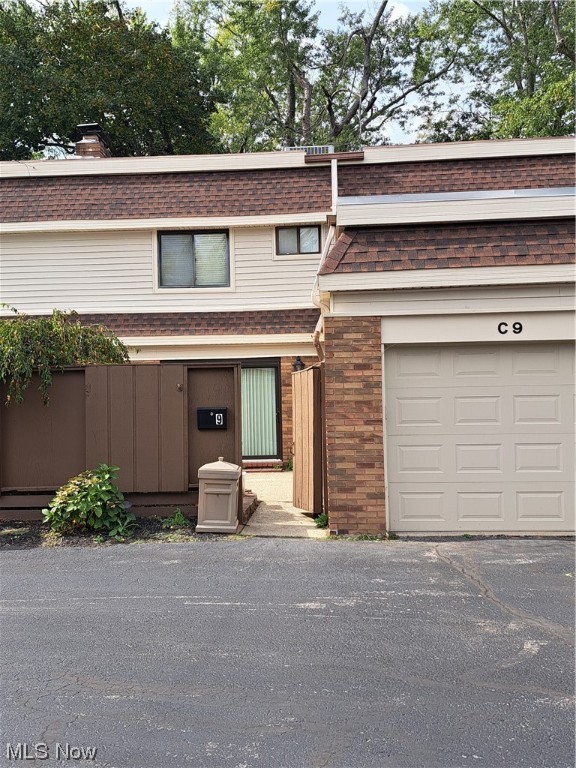 Chillicothe Road Condo - Residential