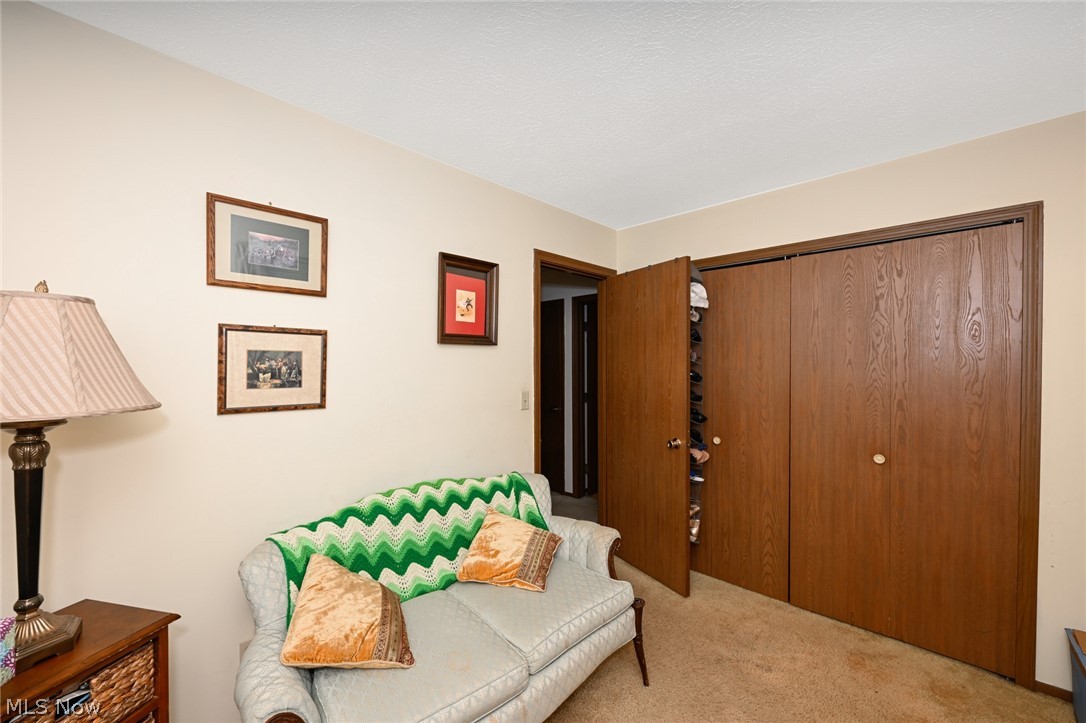 William T & Bessie V Sawyers - Residential