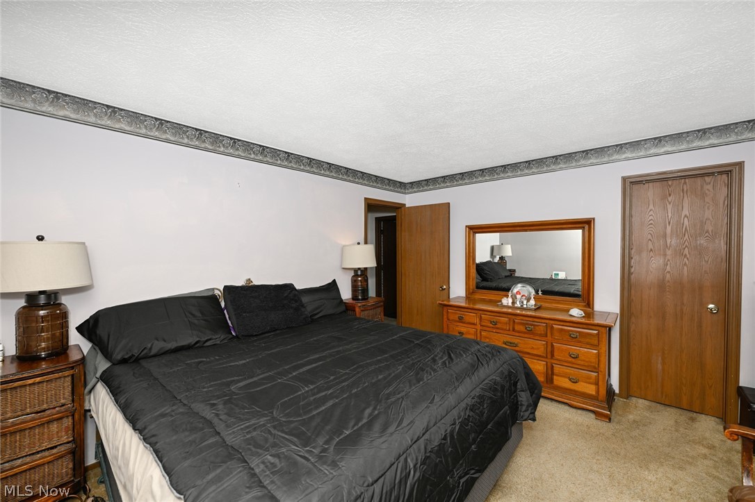 William T & Bessie V Sawyers - Residential