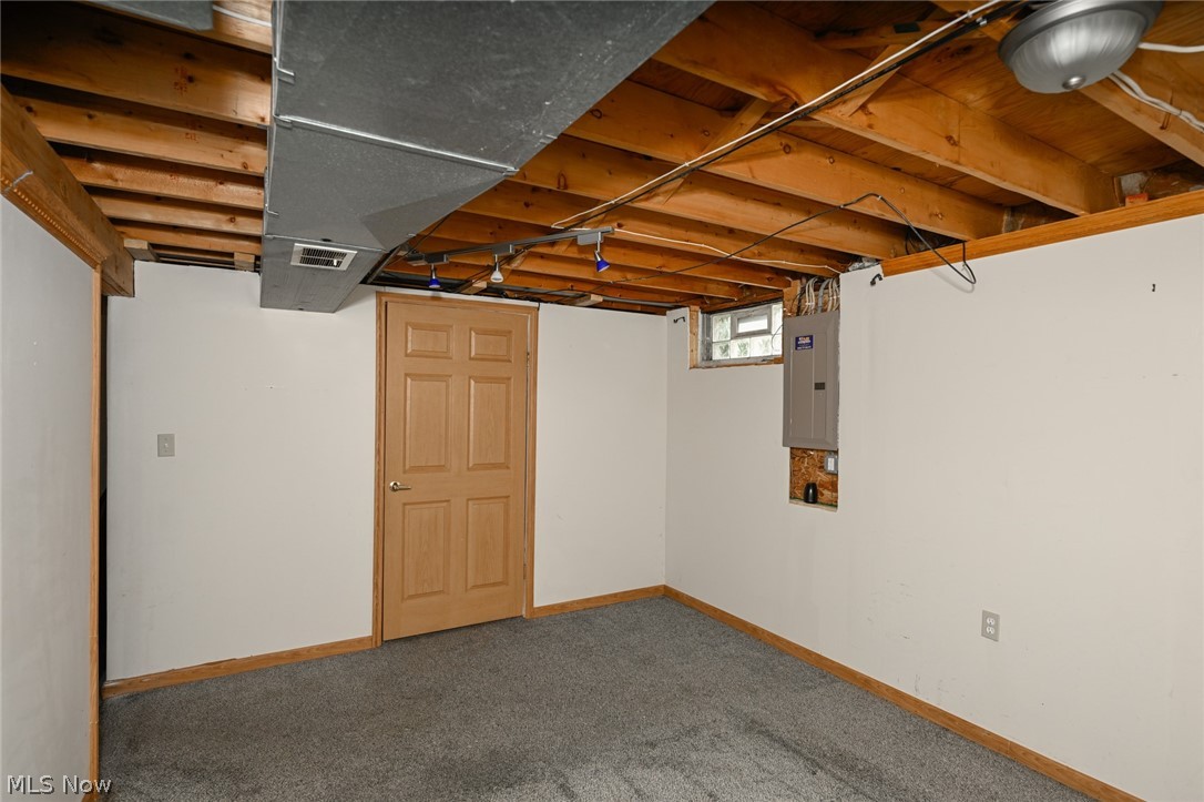 William T & Bessie V Sawyers - Residential