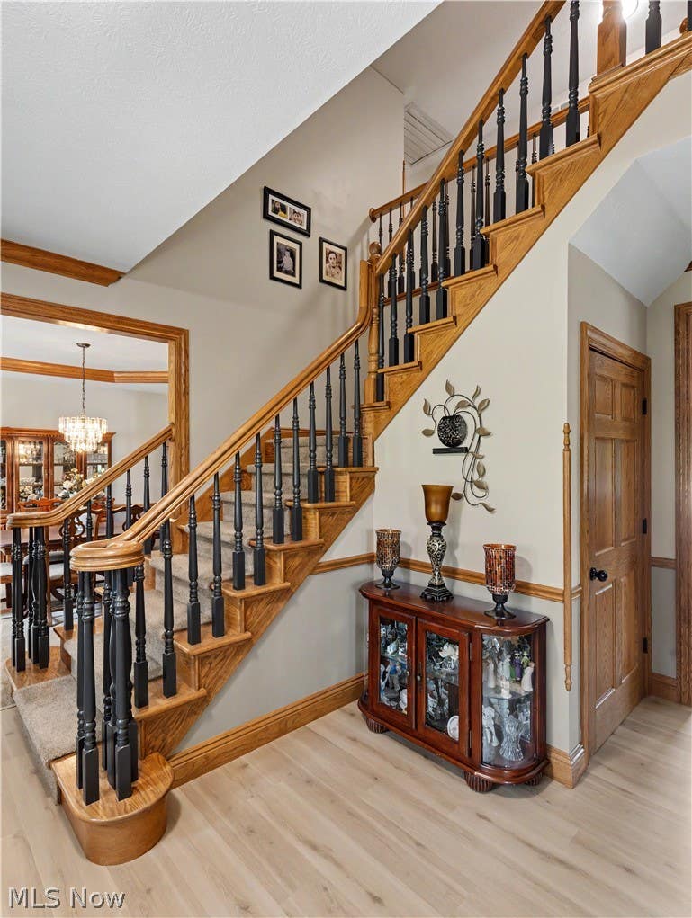 Photo of 623 W Steels Corners Road, Cuyahoga Falls, OH 44223 (MLS # 5218161)