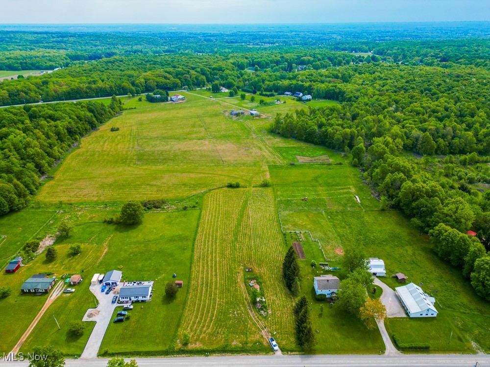 Hosmer Road, Middlefield, Ohio image 1