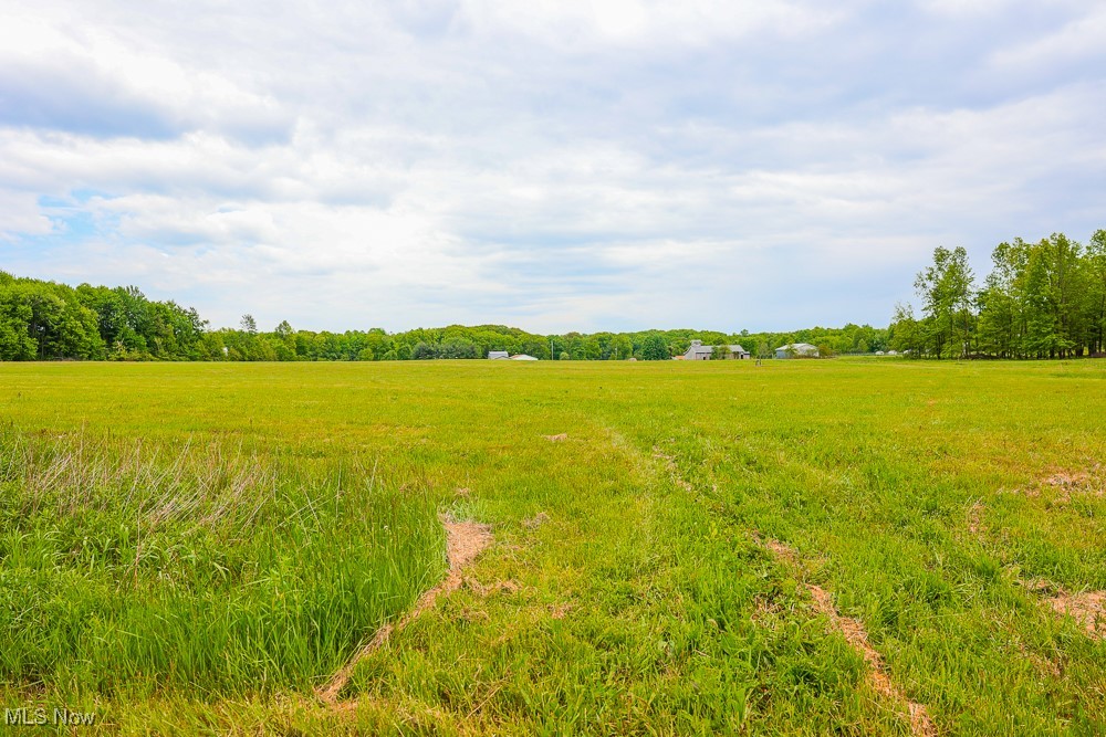 Hosmer Road, Middlefield, Ohio image 5