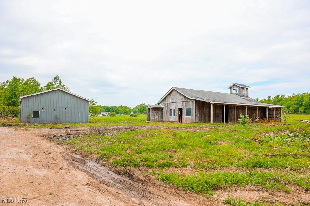 Hosmer Road, Middlefield, Ohio image 12