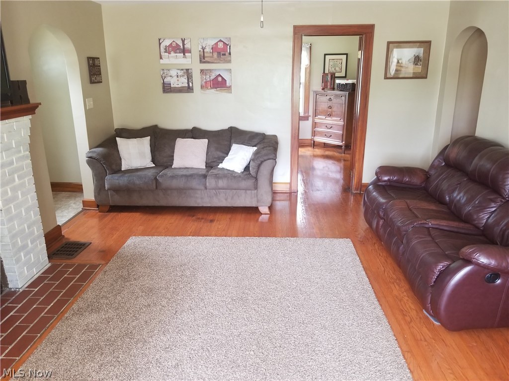 C Mox Prop - Residential