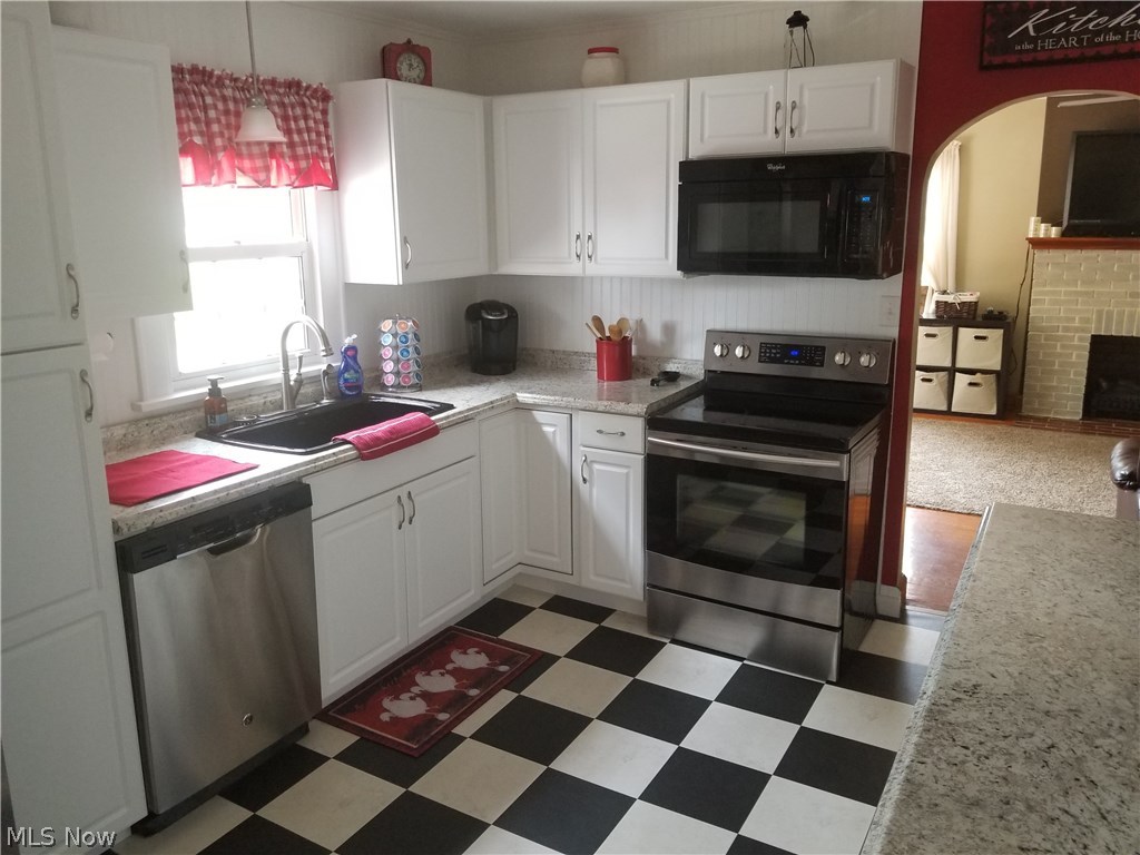 C Mox Prop - Residential