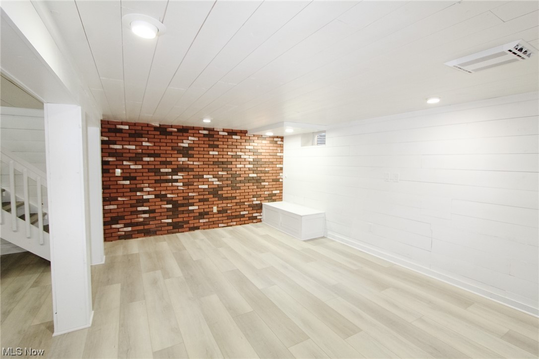 Falmouth Place Condo - Residential