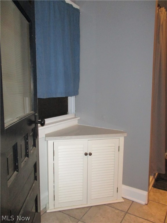 Elywood 04 - Residential