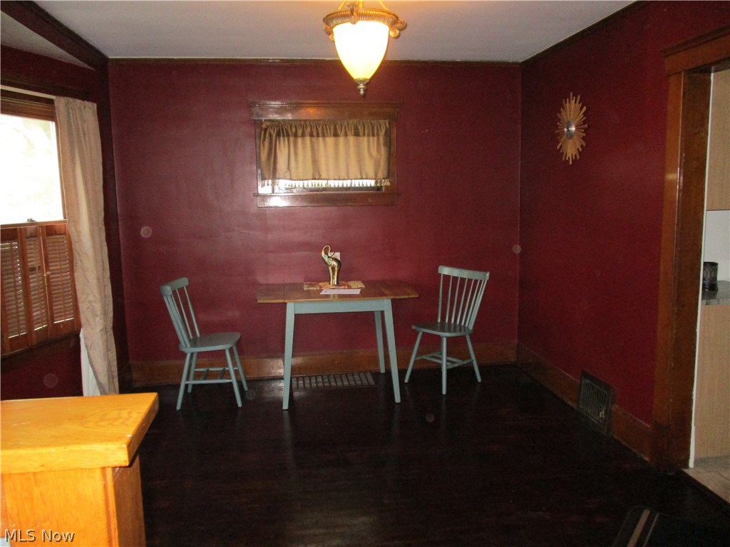 Elywood 04 - Residential