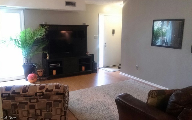 Independence Place Condo - Residential