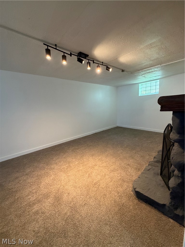 S H Kleinman Realty Cos Utopi - Residential