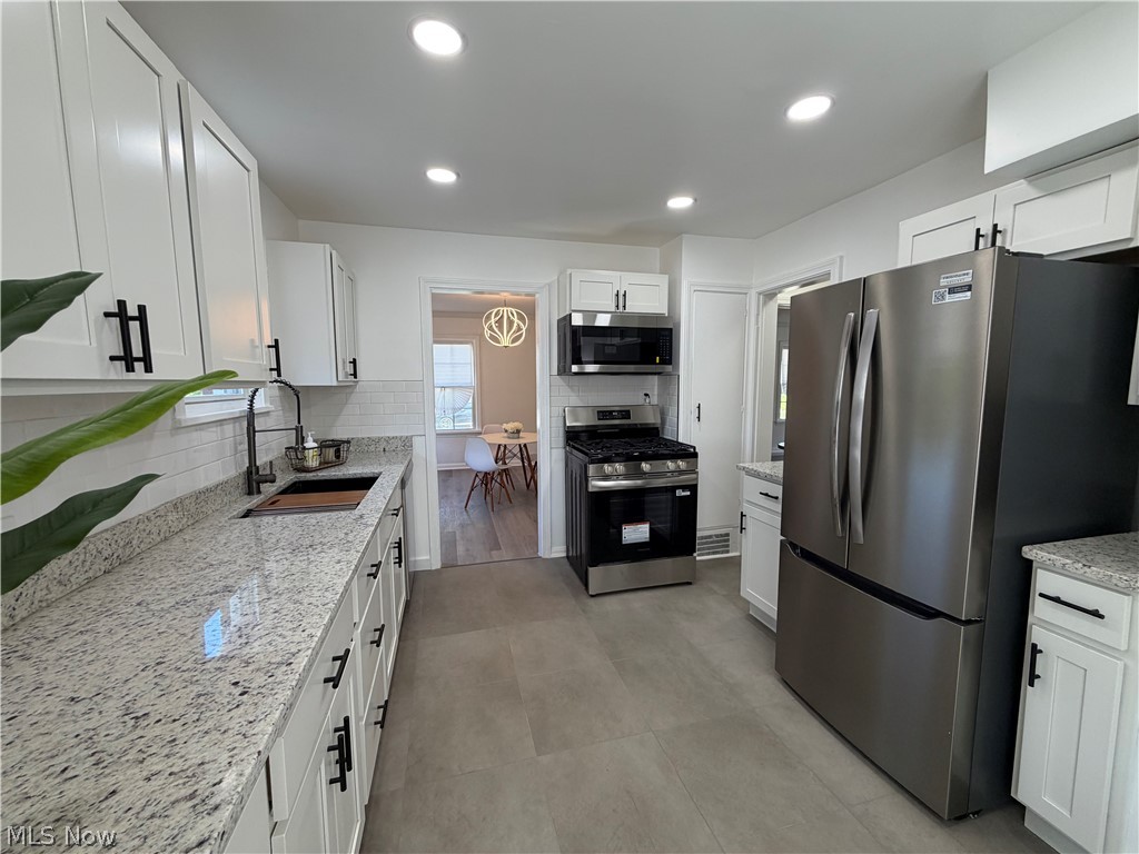 S H Kleinman Realty Cos Utopi - Residential