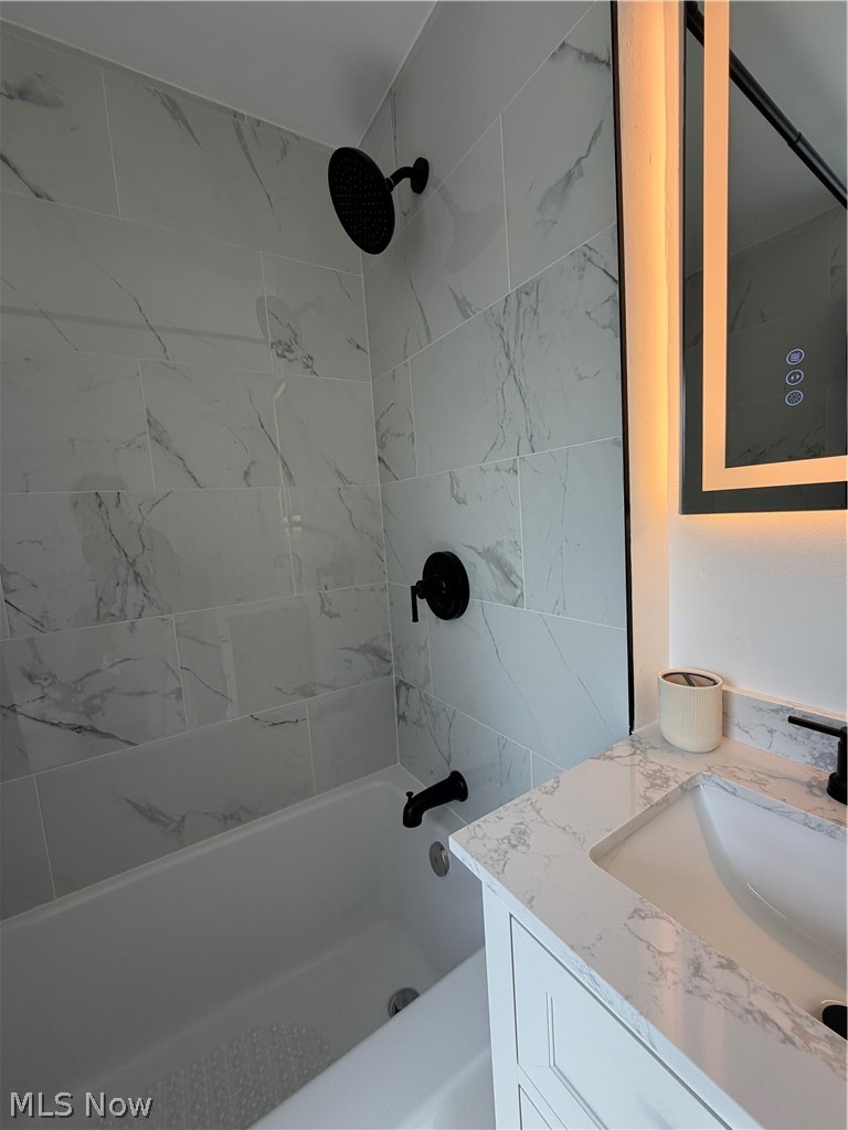 S H Kleinman Realty Cos Utopi - Residential
