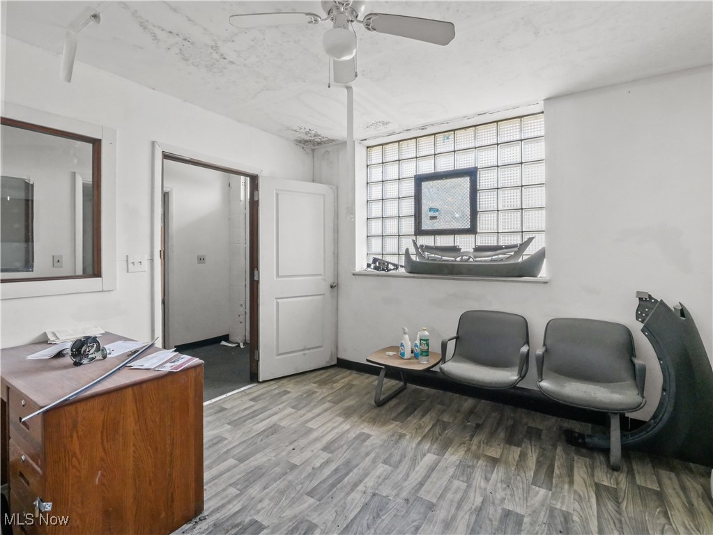 Youngstown City - Commercial Sale