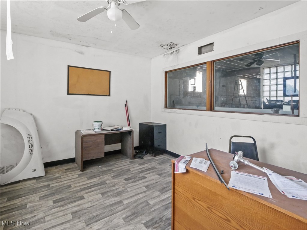 Youngstown City - Commercial Sale