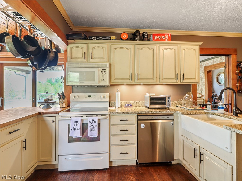 Pittsfield - Residential Lease