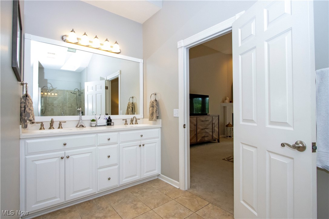 Wooster, Ohio 44691, United States, 5 Bedrooms Bedrooms, ,5 BathroomsBathrooms,Residential,Active,225621