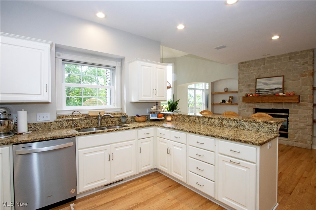 Wooster, Ohio 44691, United States, 5 Bedrooms Bedrooms, ,5 BathroomsBathrooms,Residential,Active,225621