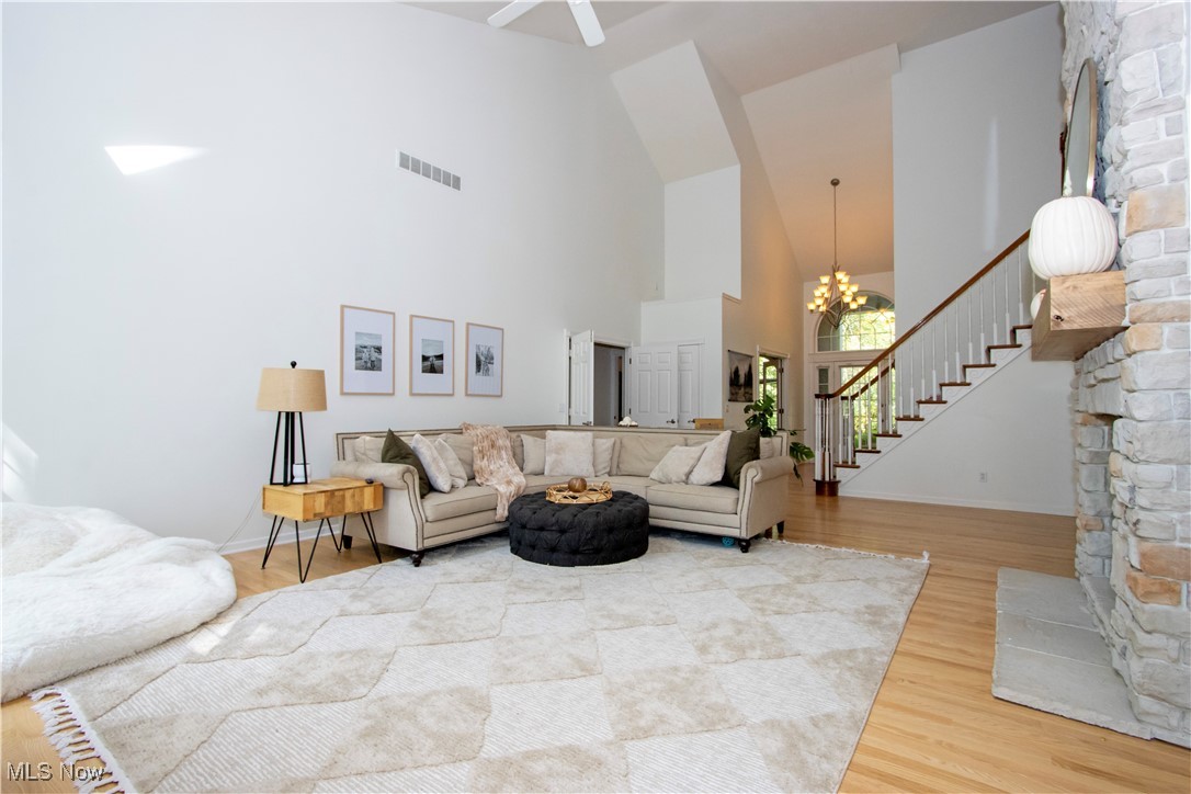 Wooster, Ohio 44691, United States, 5 Bedrooms Bedrooms, ,5 BathroomsBathrooms,Residential,Active,225621