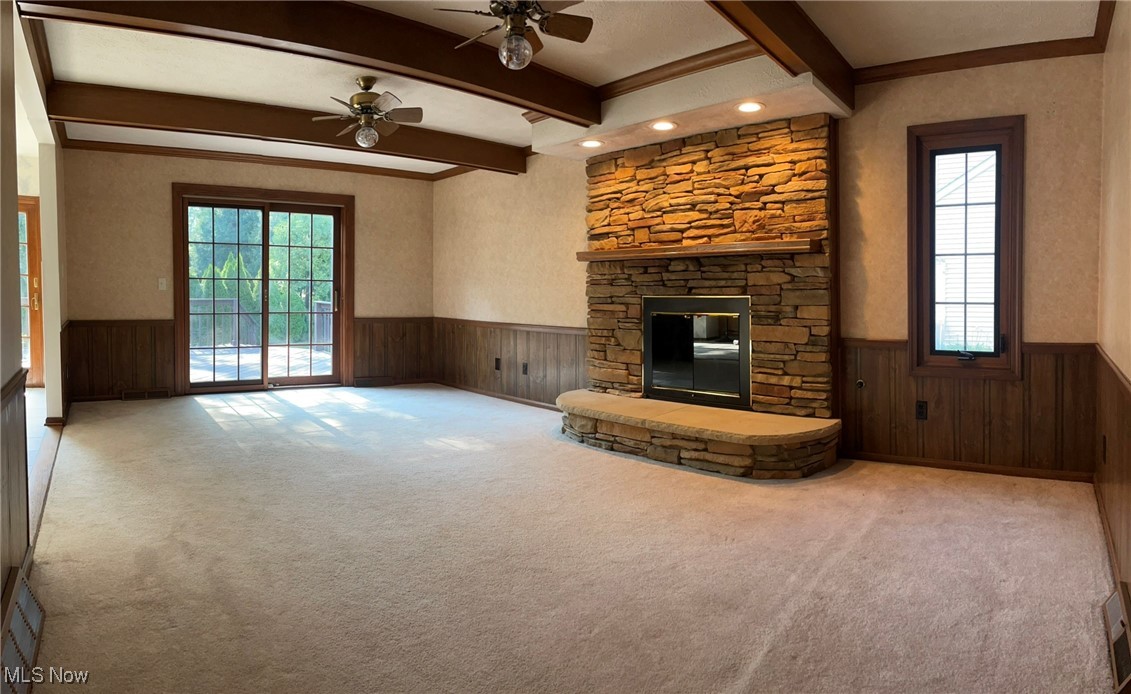 3733 River Lane