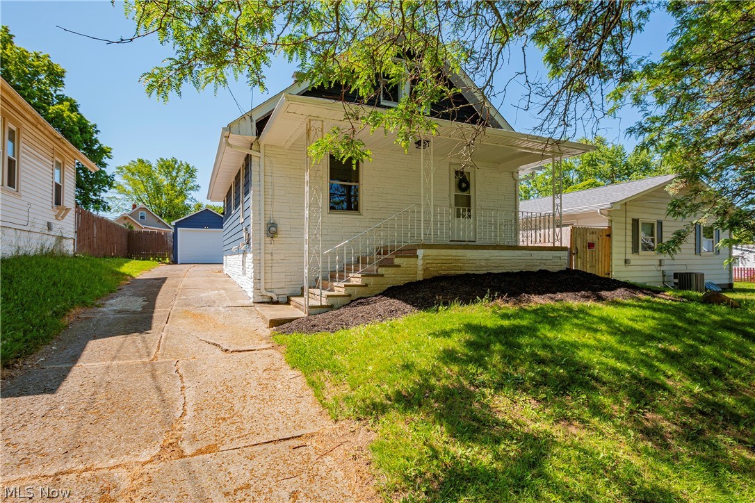 Yountz - Residential