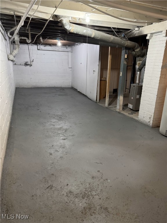 Pondview - Residential Lease