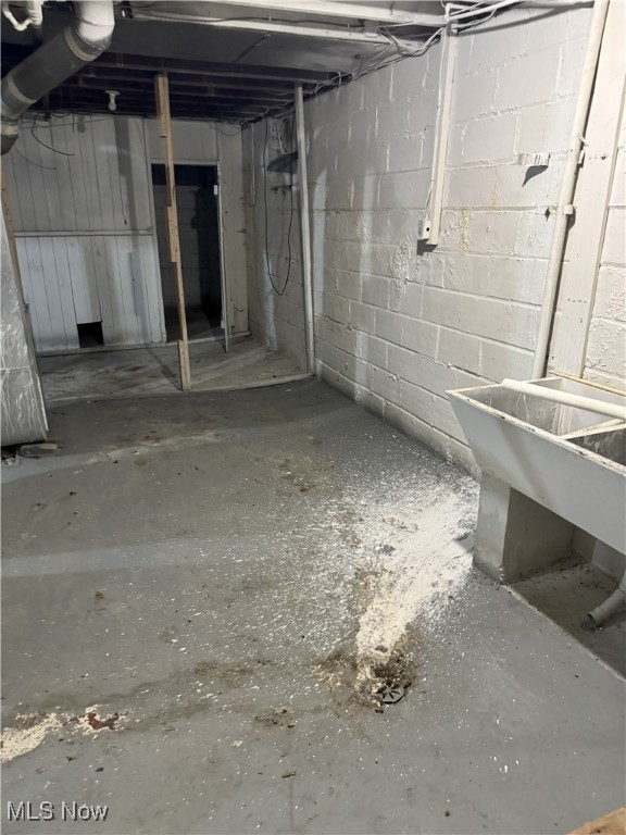 Pondview - Residential Lease