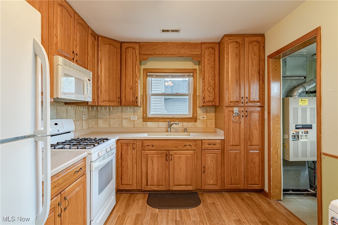 149 Traymore Boulevard, Eastlake, Ohio image 11