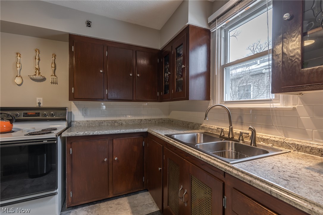 Elinore Park - Residential