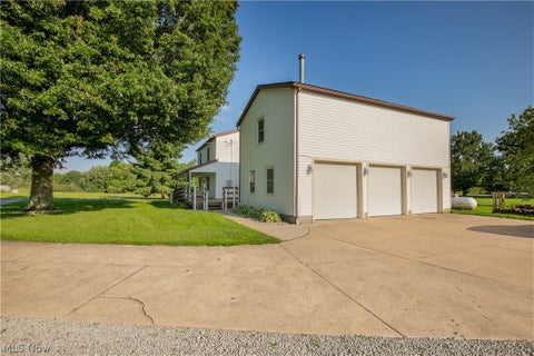 Tiny photo for 22525 Smith Northwest Road, North Benton, OH 44449 (MLS # 5238397)