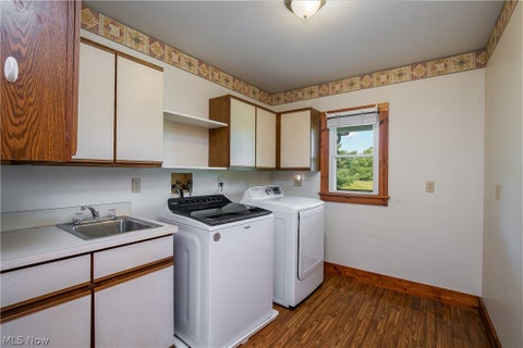 Tiny photo for 22525 Smith Northwest Road, North Benton, OH 44449 (MLS # 5238397)