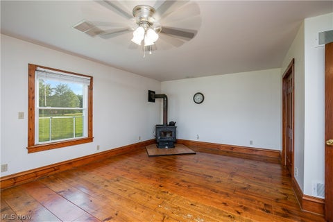 Tiny photo for 22525 Smith Northwest Road, North Benton, OH 44449 (MLS # 5238397)