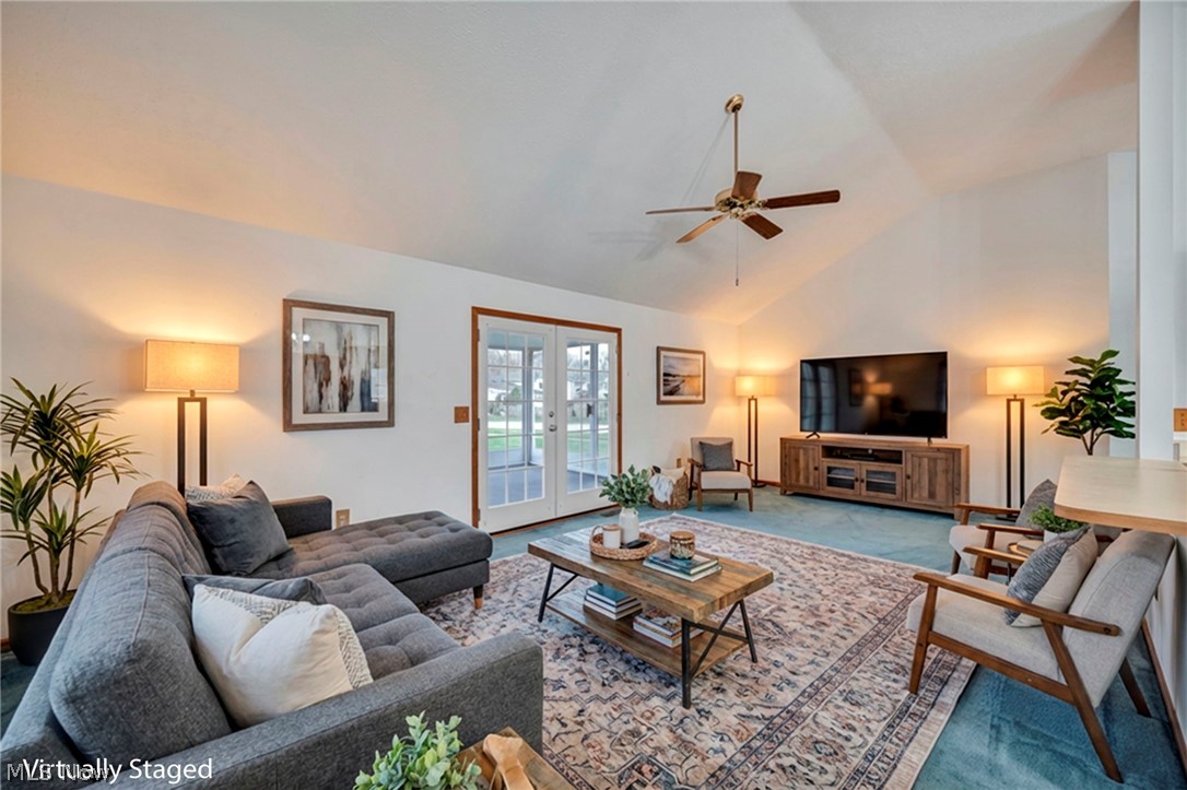 New England Estate #4 - Residential