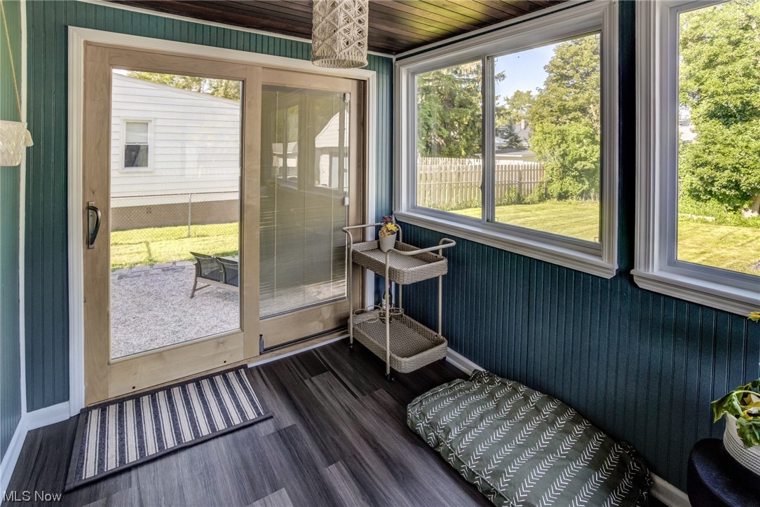 Mayfield Hlnds 02 - Residential