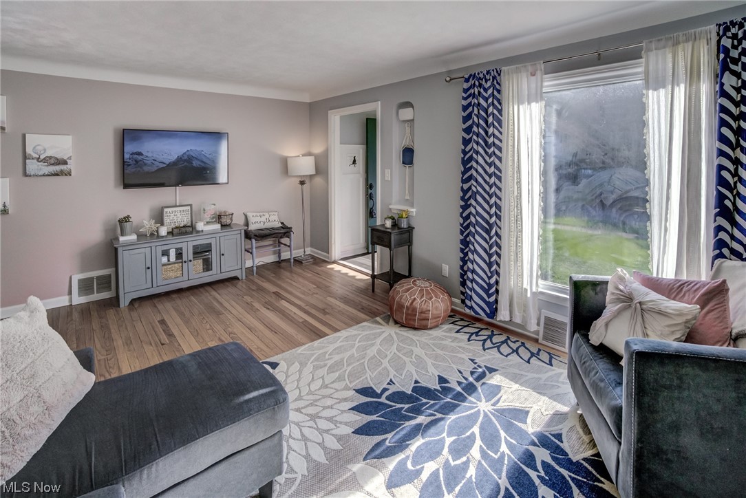 Mayfield Hlnds 02 - Residential