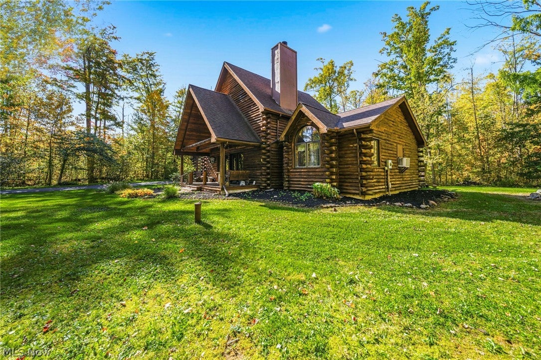 8520 Woodhill Drive