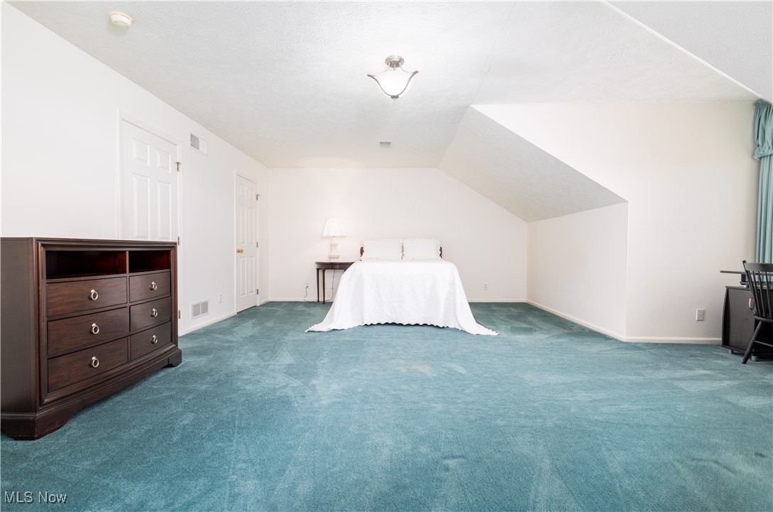 4317 Steuben Woods Drive, Steubenville, Ohio image 17